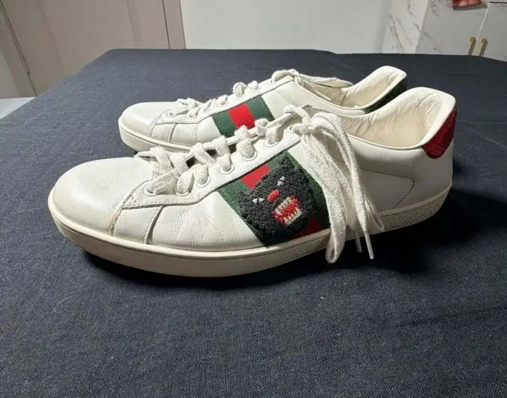 Gucci Ace Leather Low-Top Sneakers with Panther Embroidery